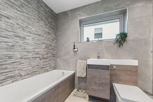 Photo 22- click for photo gallery